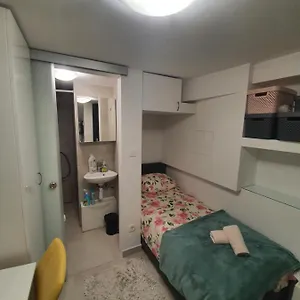  Apartman Apartman Delux