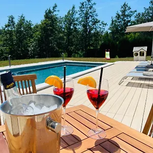 Prisunca Jacuzzi & Swimming Pool , Pazin Croatia